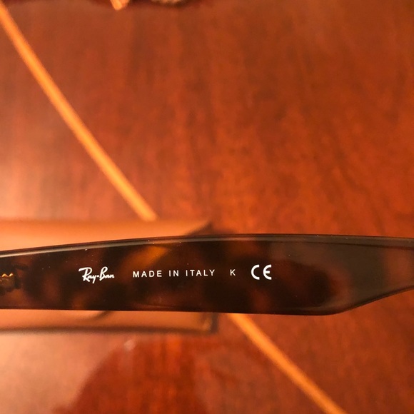 NEW, AUTHENTIC RayBan 4165 Justin Mirrored - Picture 8 of 8
